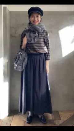 ハグオーワー ラウンドヘム スカート