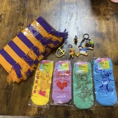 ディズニー カラフル靴下、マフラー、キーホルダー等まとめ売り