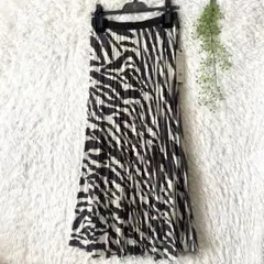 新品　EVEX by KRIZIA プリーツスカート　サイズ40 定価21000