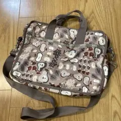 レスポートサック LeSportsac A4サイズ入ります 多収納肩掛けバック