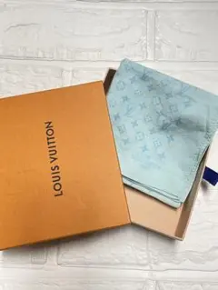 LOUIS VUITTON ハンカチーフ　ワインレッド　メンズ キット ウノロジー・トマ Steel｜ルイ・ヴィトン 公式サイト
