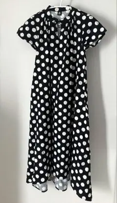 ドット ワンピース ブラック フレンチスリーブ