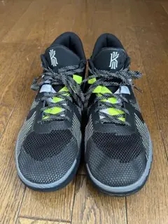 KYRIE FLYTRAP V EP
