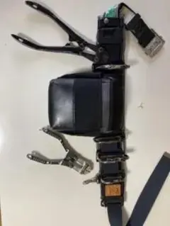 ブラック合成皮革ベルト クリップ付き