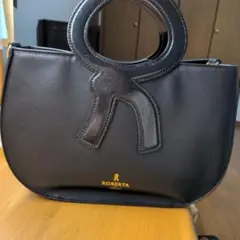 ロベルタ ピエトロ バッグ