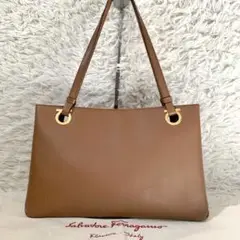 Salvatore Ferragamo トートバッグ ガンチーニ A4 ベージュ
