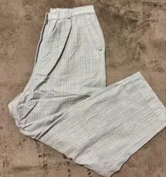 チェック柄スラックス