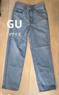 GU ハイライズストレートジーンズ　Mサイズ　【美品】 （9/2まで特別価格）