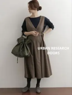 Item thumbnail for item 894540a5-9fb3-41d5-81fd-425542adc962