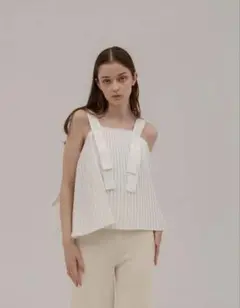 UNOF PLEATS TANK TOP