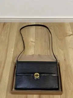 LOUIS VUITTON ルイヴィトン エピ アルシュ ショルダーバッグ