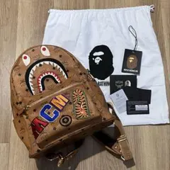 アベイシングエイプ MCM コラボ トラックジャケット ダブルジップ 明細 S MCM × BAPE】遊び心溢れる最新コラボアイテムから目が離せない