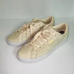 adidas スニーカー SLEEK W スリーク EF3057 23.5cm