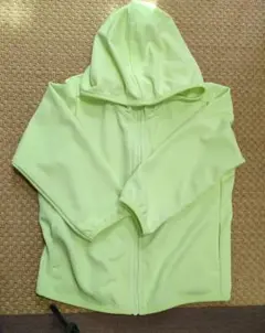 UNIQLO　ライトグリーン フード付きパーカー 100cm
