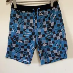 Quiksilver チェック柄 メンズ 水着 タグ無し