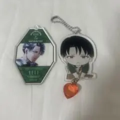 進撃の巨人　リヴァイ　キーホルダー