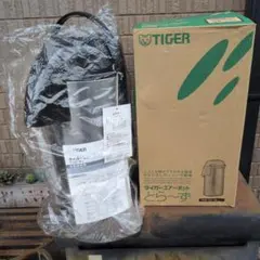 Item thumbnail for item 4cd1fd74-9cd1-479c-8afd-bef55871b1a0