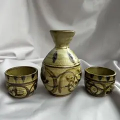 【値下げ！】陶器製徳利と杯セット　酒器
