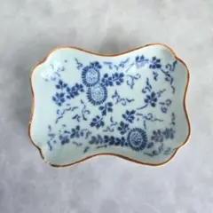 古伊万里　伊万里　江戸　中期　型紙摺　印判手　角入　菱形　変形皿　3客セット販売 古伊万里 伊万里 江戸 中期 型紙摺 印判手 角入 菱形 変形皿 3客