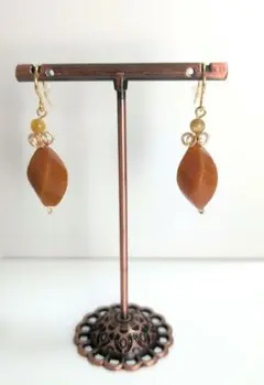 Item thumbnail for item ce886904-e59a-4f1f-892b-e942dbc08135