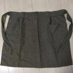 キッズエプロン ダークグリーン ドット柄