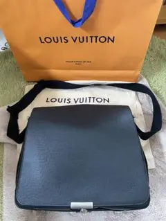 ◾️LOUIS VUITTON タイガルイヴィトンヴィクトール ショルダーバッグ