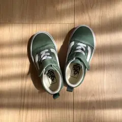 【美品、2回着用】15cm VANS グリーンスニーカー オールドスクール