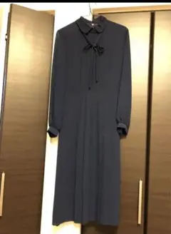 ボウタイロングワンピース