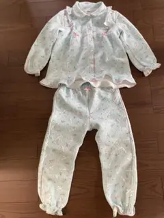 サンリオショップ購入　シナモンロールパジャマ　キルティング長袖
