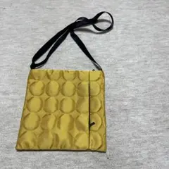 夏休みセール　アクリリック　ゴールド／イエローショルダーバッグ