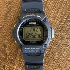 CASIO 腕時計 ネイビー