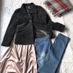 HusHusH ハッシュアッシュ 上着【M】黒 ボタンのとめかたで表情変わる❣️