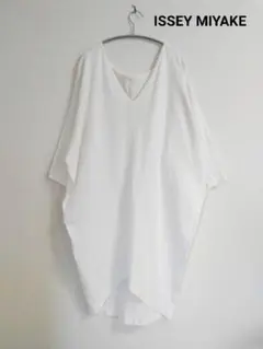 ISSEY MIYAKE イッセイミヤケ ドルマンカットソー