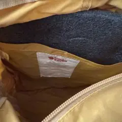 FJÄLLRÄVEN Kånken イエロー リュック