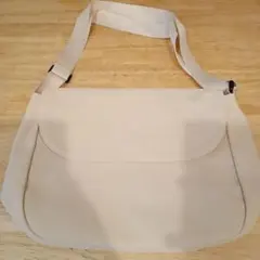 レディース　ショルダーバッグ　バッグ　新品　未使用