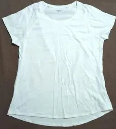 ホワイト ラウンドネック 半袖Tシャツ GU