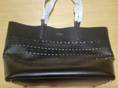 ケイト・スペード 新品ケアカード保存袋付き 型抜き大きめトートバッグ