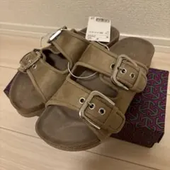 新品H&Mバックル付スエード風サンダル EUR 35ベージュエイチアンドエム