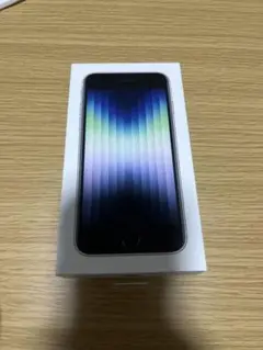 Apple iPhone SE 第3世代 64GB スターライト MMYD3J…