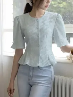 リンクルぺプラムブラウス