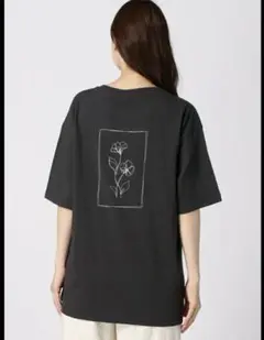 【ローリーズファーム】アートプリントTシャツ　半袖　フラワー　オーバーサイズ