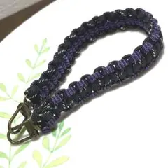 ☆パラコードのハンドストラップ☆ハンドメイド スマホストラップ 携帯ストラップ