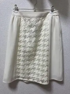 【新品タグ付き】エル☆千鳥柄スカート☆サイズ38
