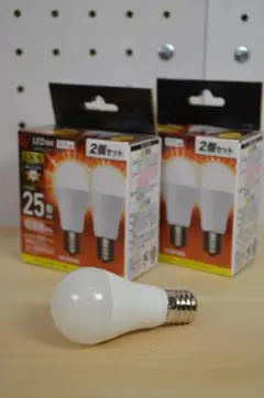 ★新品未使用★アイリス製LED電球 4球セット E17口金 電球色