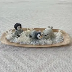 ペンギンとあざらし　ペーパークイリング　置物　インテリア