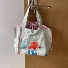着物リメイク　巾着型ハンドバッグ　底板付き　グリーンピンク　正絹
