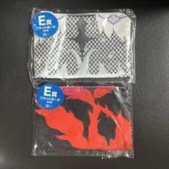 ユーリ!!! on ICE みんなのくじ　フラットポーチ　E賞　2個セット