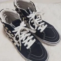 Item thumbnail for item ea904751-9387-4bf7-bb86-42a8e2fb490a