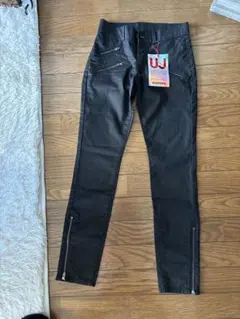 UNIQLO ブラック スキニーパンツ