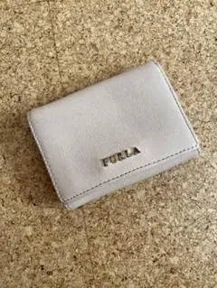 フルラ 財布